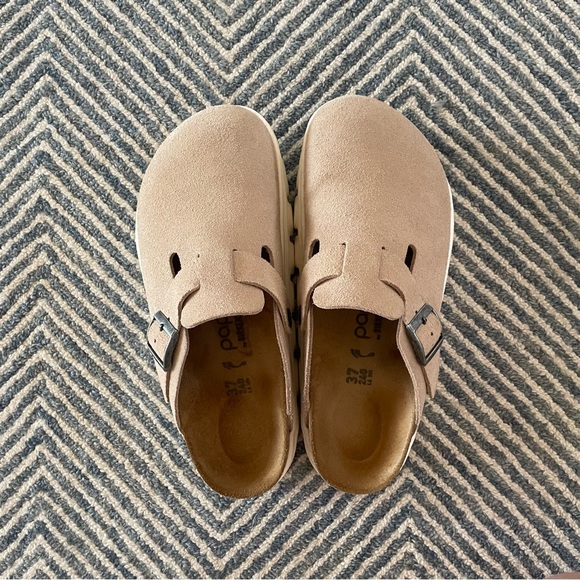 SOLD - Picture 4 of 8